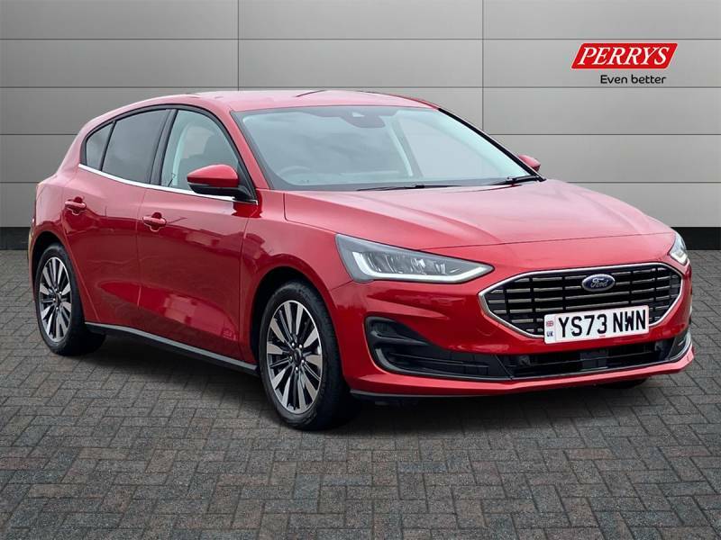 Compare Ford Focus Petrol YS73NWN Red
