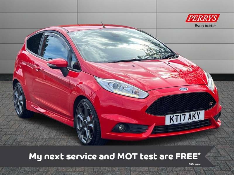 Compare Ford Fiesta Petrol KT17AKY Red