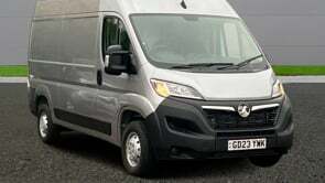 Compare Vauxhall Movano Diesel GD23YWK Silver