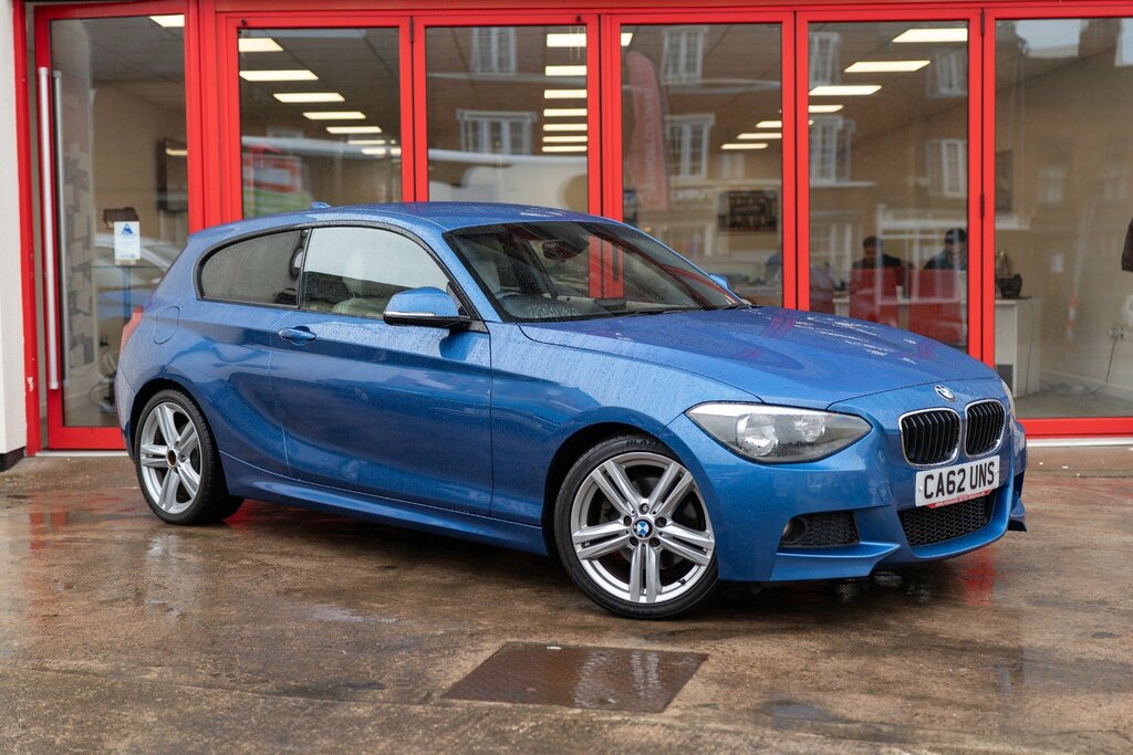 Compare BMW 1 Series M Sport CA62UNS Blue