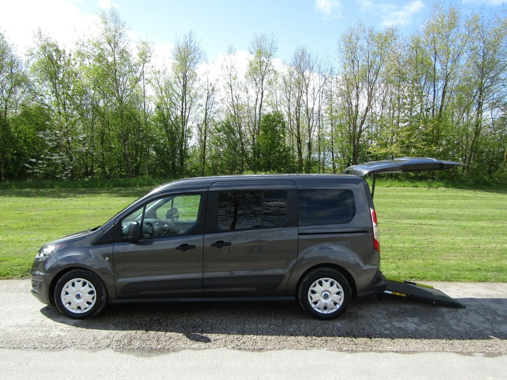 Compare Ford Grand Tourneo Connect 1.5 Tdci Wheelchair Accessible Adapted D WB19MTJ Grey