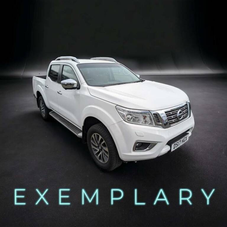 Compare Nissan Navara Double Cab Pick Up Tekna 2.3Dci 190 4Wd DS17HGX White