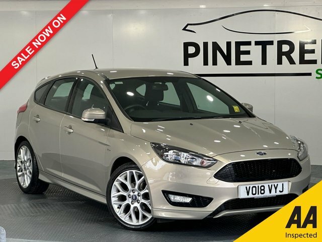 Compare Ford Focus 1.5 St-line Tdci 118 Bhp VO18VYJ Silver