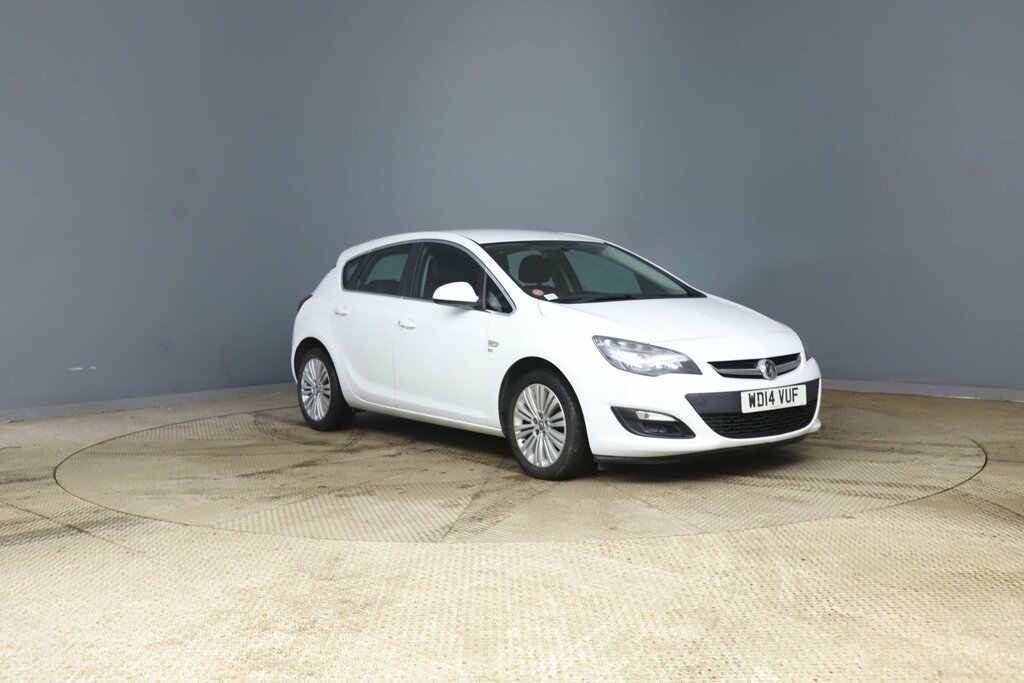 Compare Vauxhall Astra Excite WD14VUF 