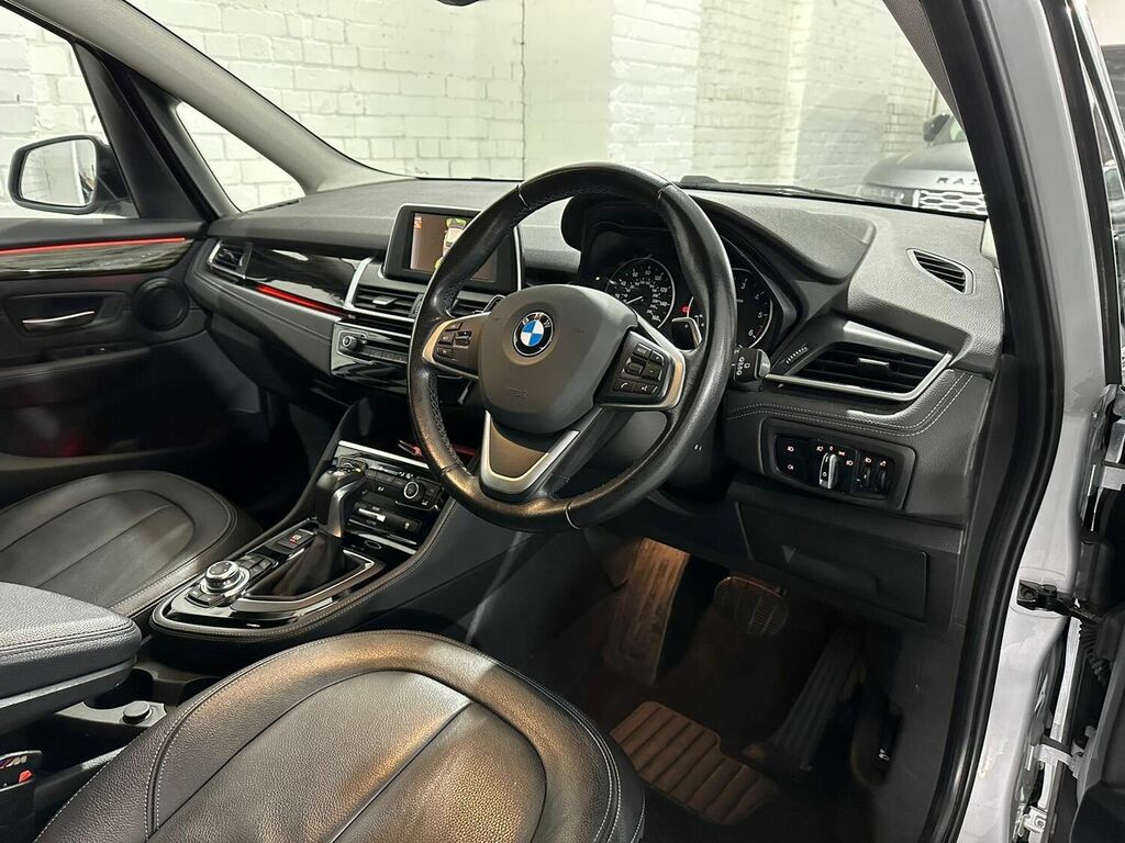 BMW 2 Series Gran Tourer 2.0 220D Luxury Xdrive Euro 6 Ss 2016 Silver #1
