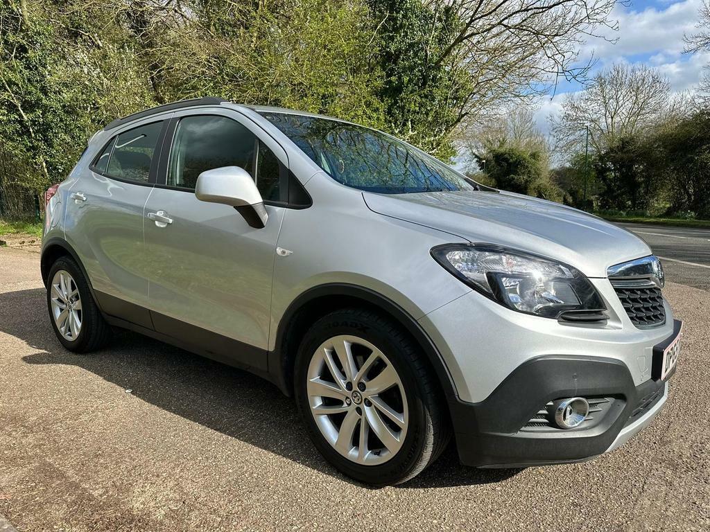 Compare Vauxhall Mokka Exclusiv DP65FVW Silver