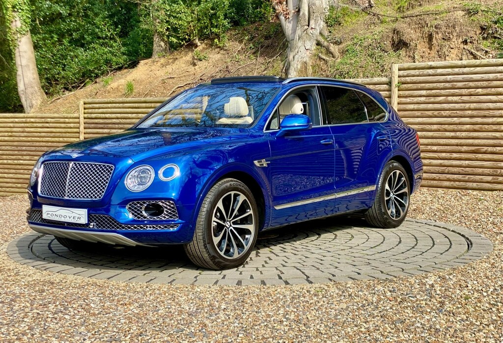 Compare Bentley Bentayga Suv RV66AOO Blue
