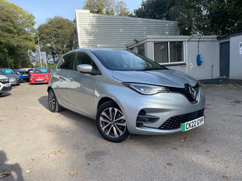 Compare Renault Zoe E R135 Ev50 52Kwh Gt Rapid Charge CK22YGP 