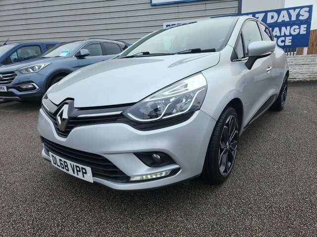 Compare Renault Clio 1.5 Iconic Dci 89 Bhp DL68VPP Silver