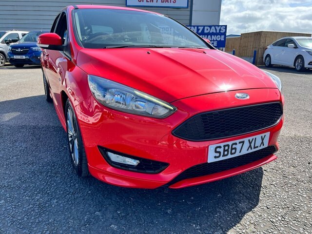 Compare Ford Focus 1.5 St-line Tdci 118 Bhp SB67XLX Red