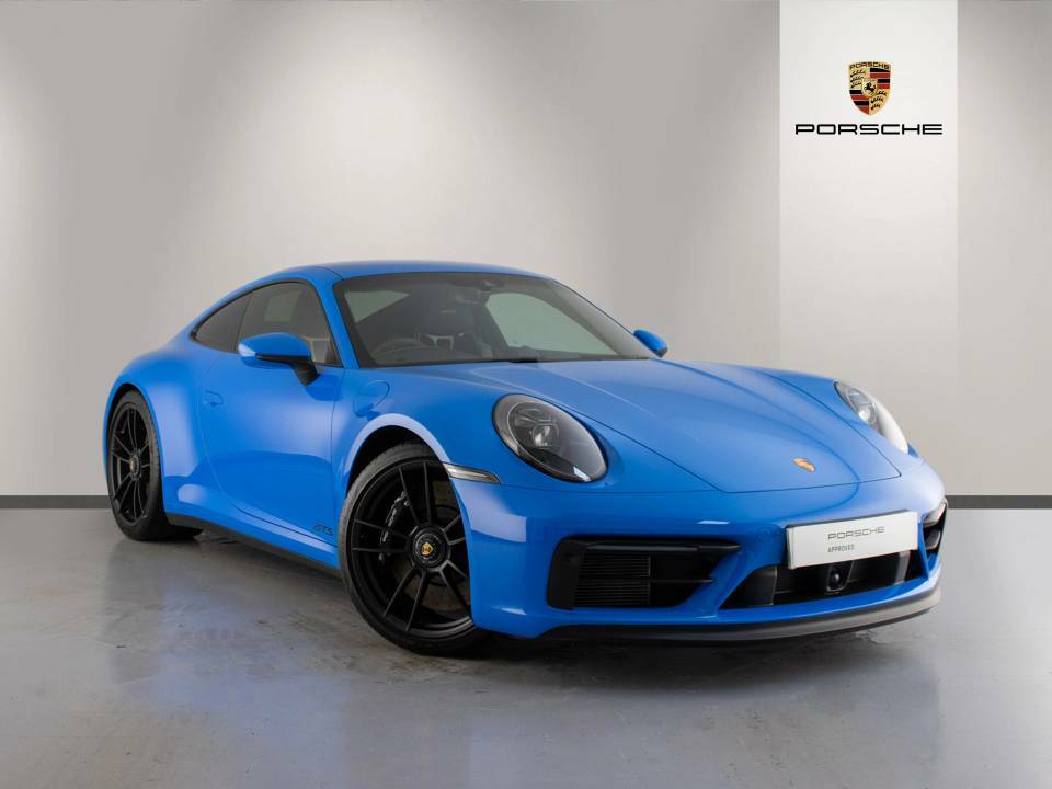 Compare Porsche 911 992  Blue