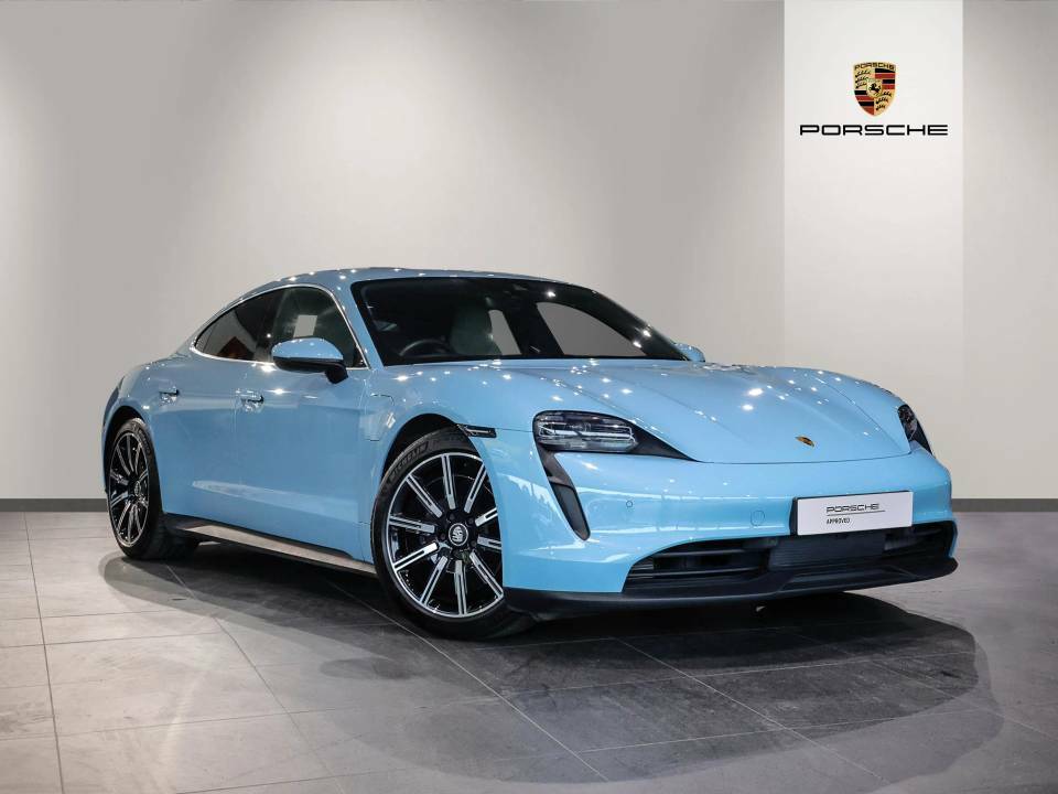 Compare Porsche Taycan Taycan 4S  Blue