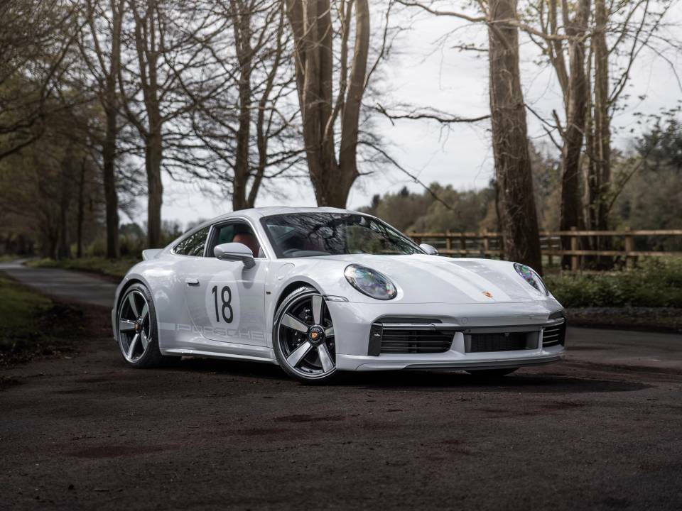 Porsche 911 992 Grey #1