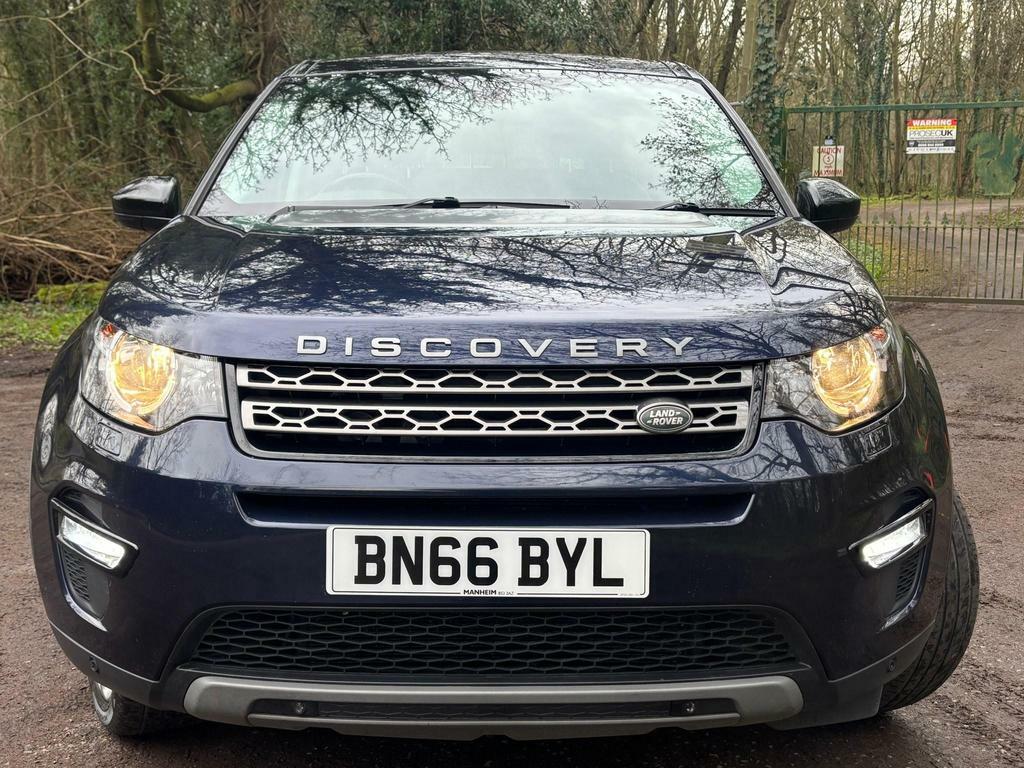 Compare Land Rover Discovery Sport Td4 Se Tech BN66BYL Blue