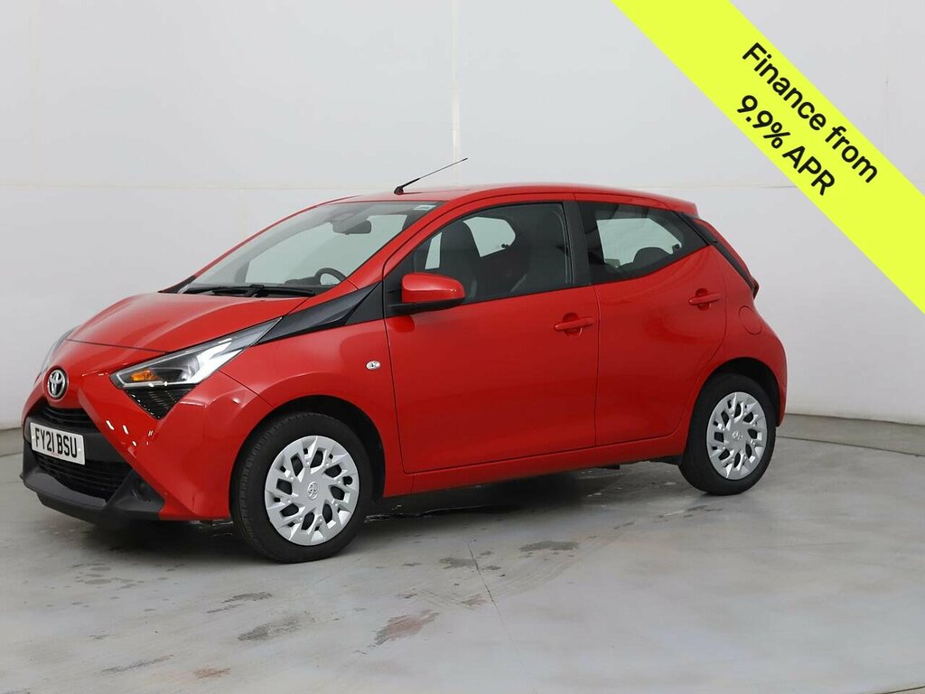 Compare Toyota Aygo 1.0 Vvt-i X-play FY21BSU 