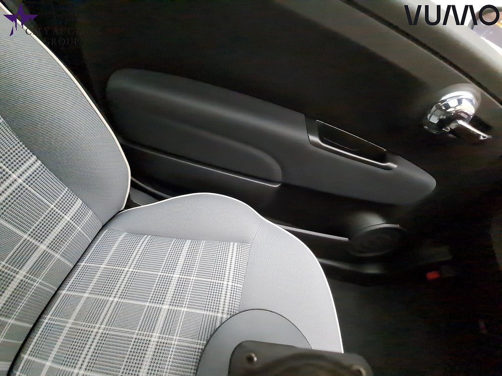 Compare Fiat 500 Mhev Lounge WM21YTX 