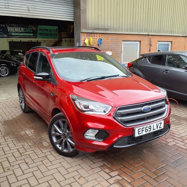 Compare Ford Kuga 2.0 St-line Edition Tdci 177 Bhp EF69LVZ Red