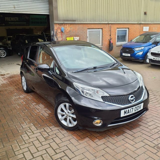 Compare Nissan Note 1.2 Tekna Dig-s 98 Bhp MA17ODV Black