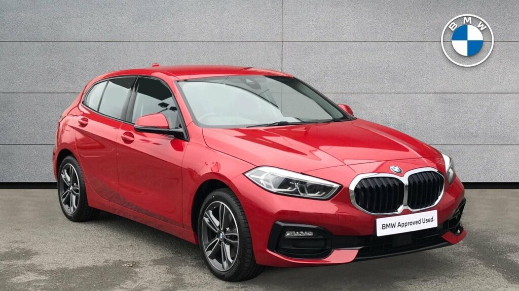 Compare BMW 1 Series 118I Sport OXZ6413 Red