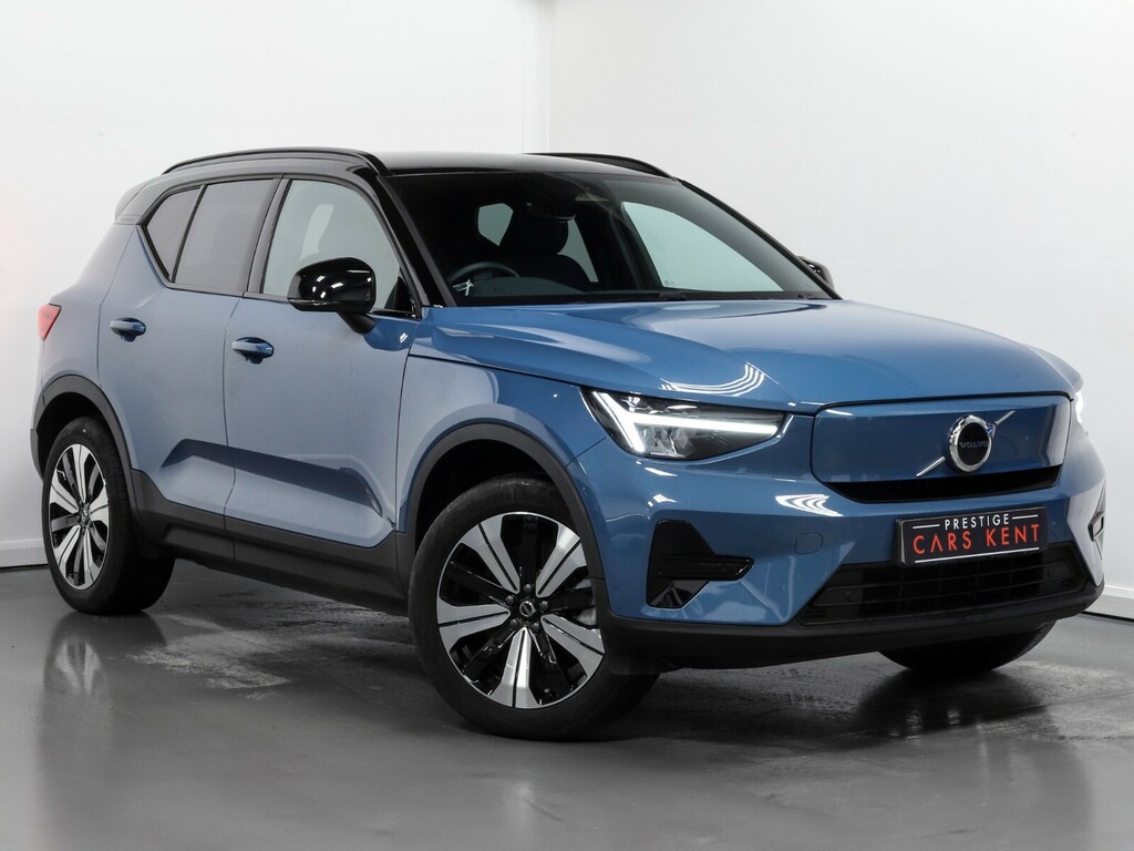 Compare Volvo XC40 170Kw Recharge Core 69Kwh BD23JNL Blue