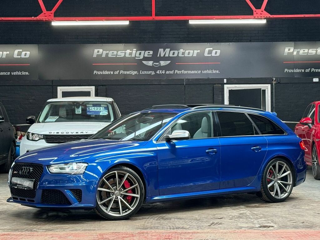 Compare Audi RS4 Avant Rs4 Avant Fsi Quattro AU64MWV Blue