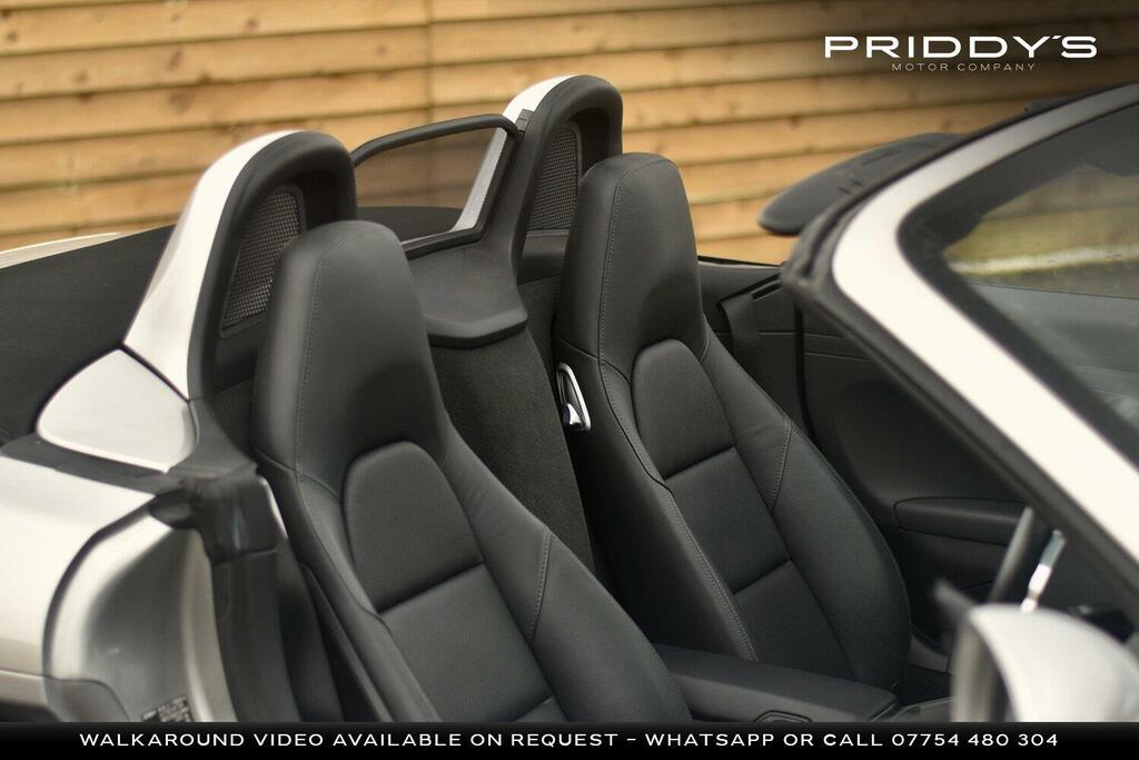 Compare Porsche Boxster Convertible 2.7 981 201313 RO13HDX Silver