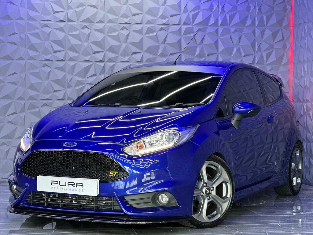 Compare Ford Fiesta T Ecoboost St-3 U462 Ulez KS66FVF Blue