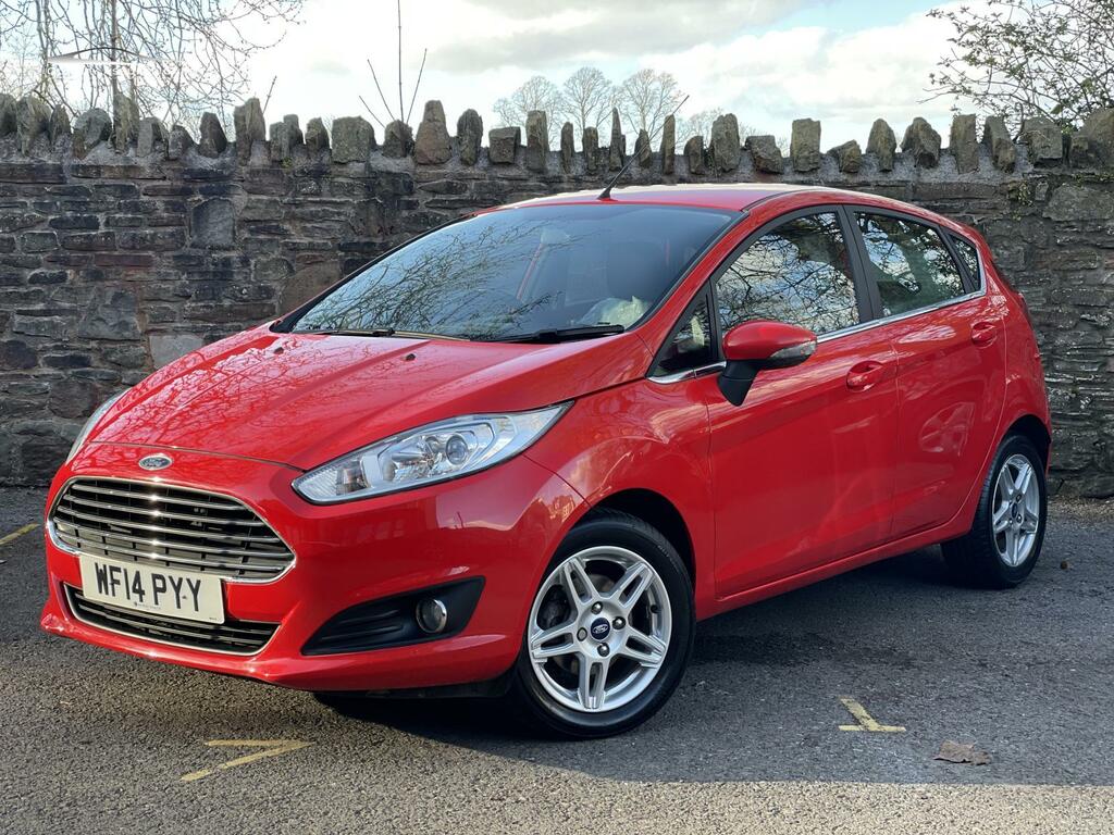 Compare Ford Fiesta 1.25 Zetec Hatchback Euro 5 82 WF14PYY Red