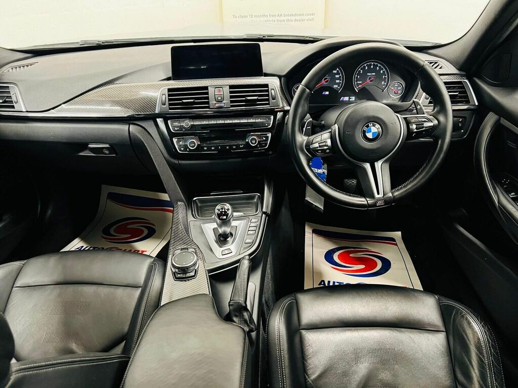 Compare BMW M3 Saloon MJ16GHD Blue