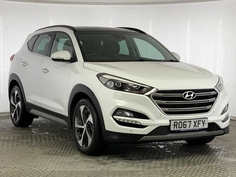 Hyundai Tucson Crdi Premium Se White #1