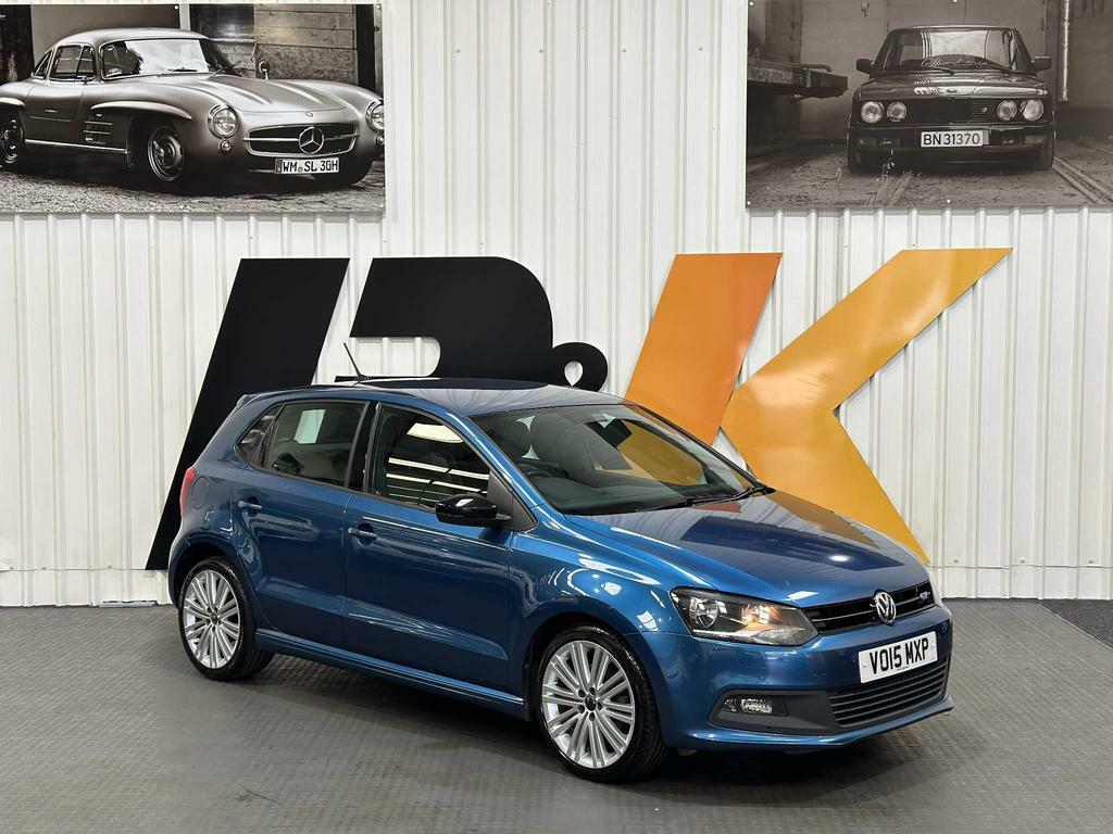 Compare Volkswagen Polo 1.4 Tsi Bluemotion Tech Act Bluegt Euro 6 Ss VO15MXP Blue