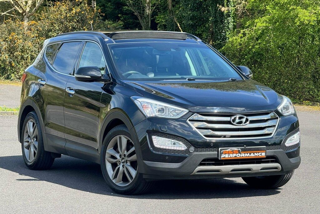 Compare Hyundai Santa Fe 2015 15 2.2 DP15YGN Black