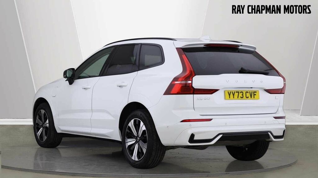Compare Volvo XC60 Recharge T6 Plus Awd YY73CVF White