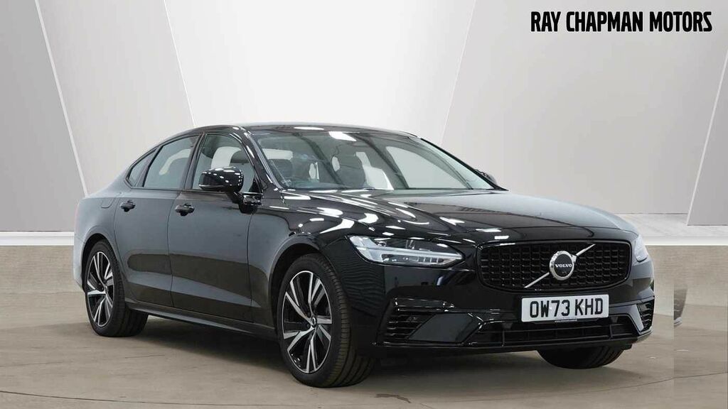 Compare Volvo S90 Recharge T8 Plus Awd OW73KHD Black