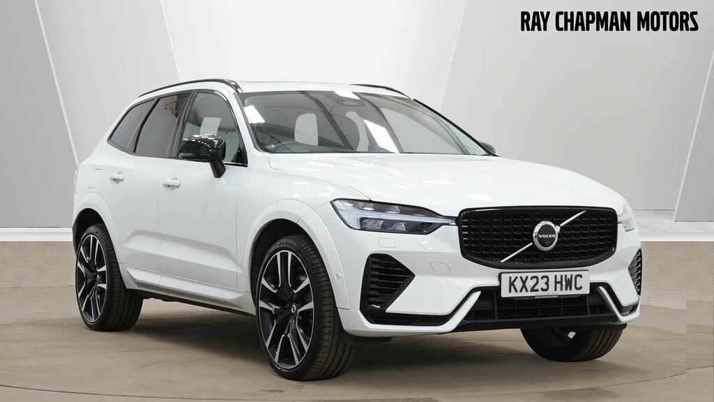 Compare Volvo XC60 Recharge T8 Ultimate Awd KX23HWC White