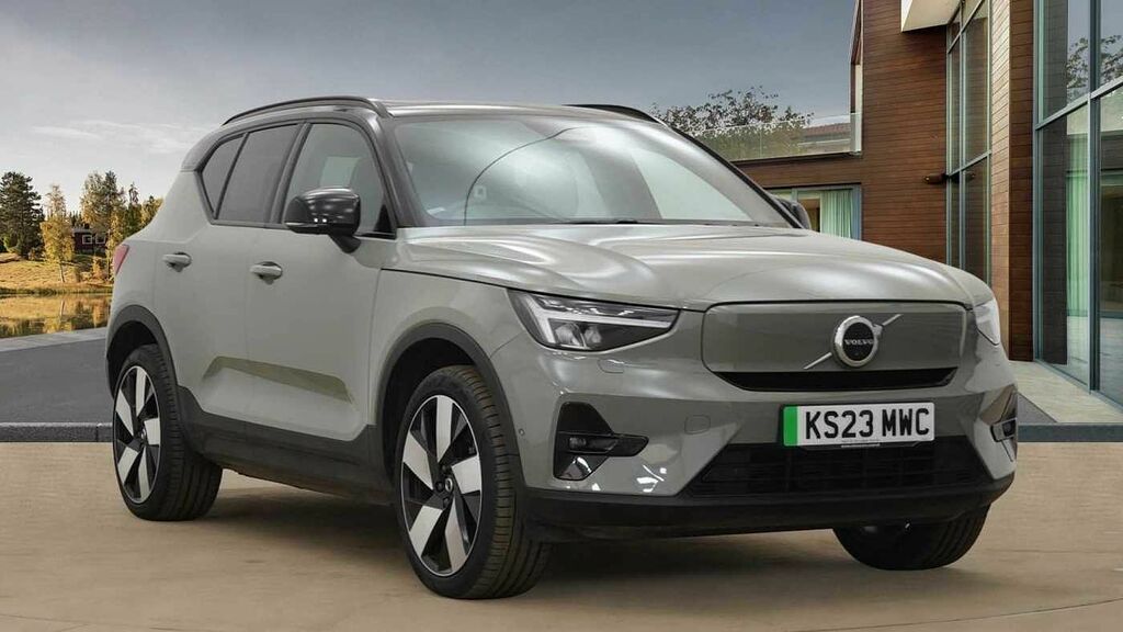 Compare Volvo XC40 Recharge Twin Ultimate Awd KS23MWC Green