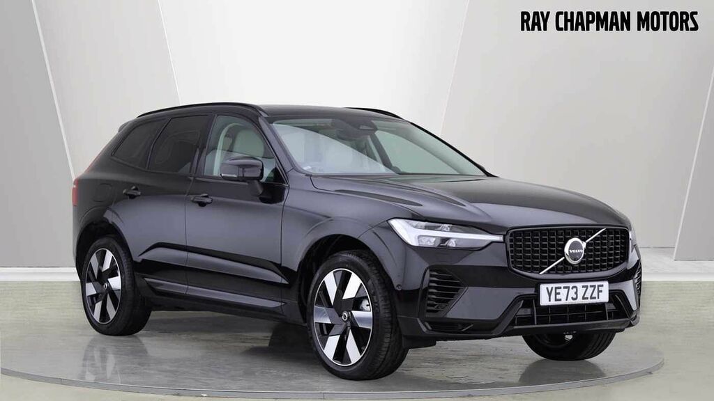 Compare Volvo XC60 Recharge T8 Ultimate Awd YE73ZZF Black