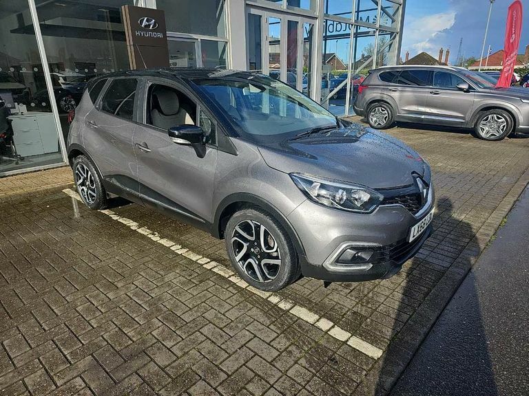 Renault Captur Crossover 1.5 Dci 90 Iconic Energy Ss Black #1