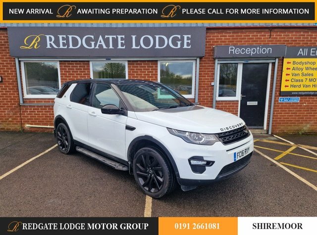 Compare Land Rover Discovery Sport Td4 Hse Luxury FC16RXY White