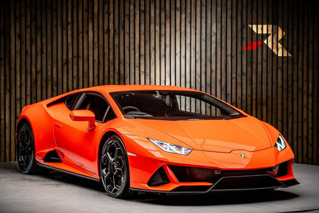 Compare Lamborghini Huracan 5.2 V10 Lp 640-4 Evo Ldf 4Wd Euro 6 Ss LG19HKT Orange
