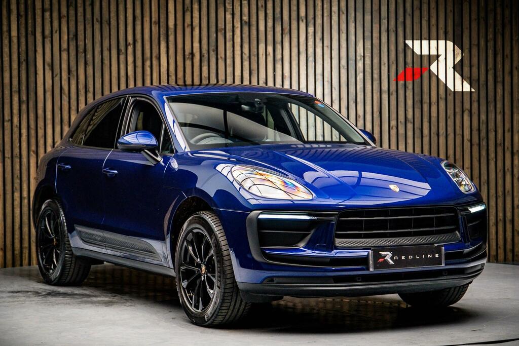Compare Porsche Macan 2.0T Pdk 4Wd Euro 6 Ss LX72OYJ Blue