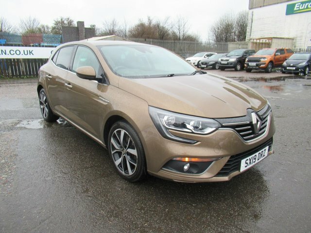 Compare Renault Megane 1.3 Iconic Tce 138 Bhp SX19DRZ Brown
