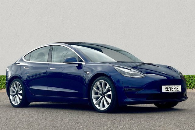 Compare Tesla Model 3 Long Range Awd 302 Bhp YH70EXK Blue