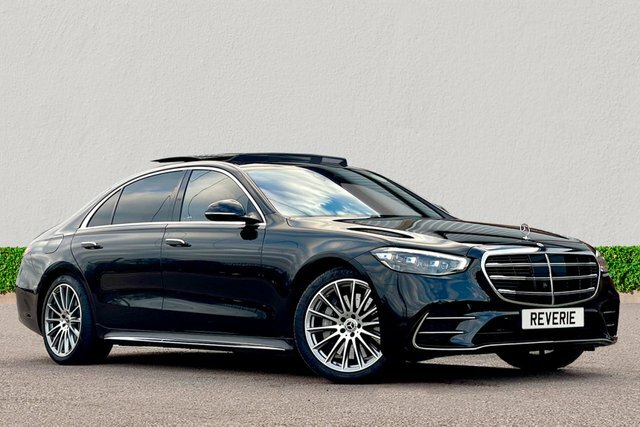 Compare Mercedes-Benz S Class 3.0 S 580 E L Amg Line Premium Plus Executive 5 LL23DXJ Black