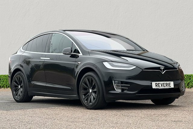 Compare Tesla Model X 75D 509 Bhp LG67KHD Black