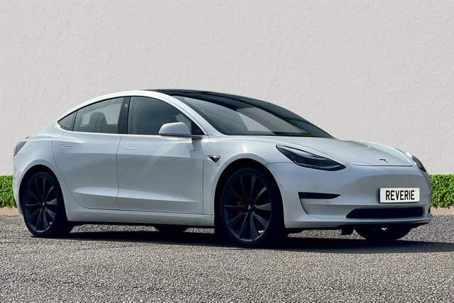 Compare Tesla Model 3 Performance Awd 483 Bhp GD69HAX White
