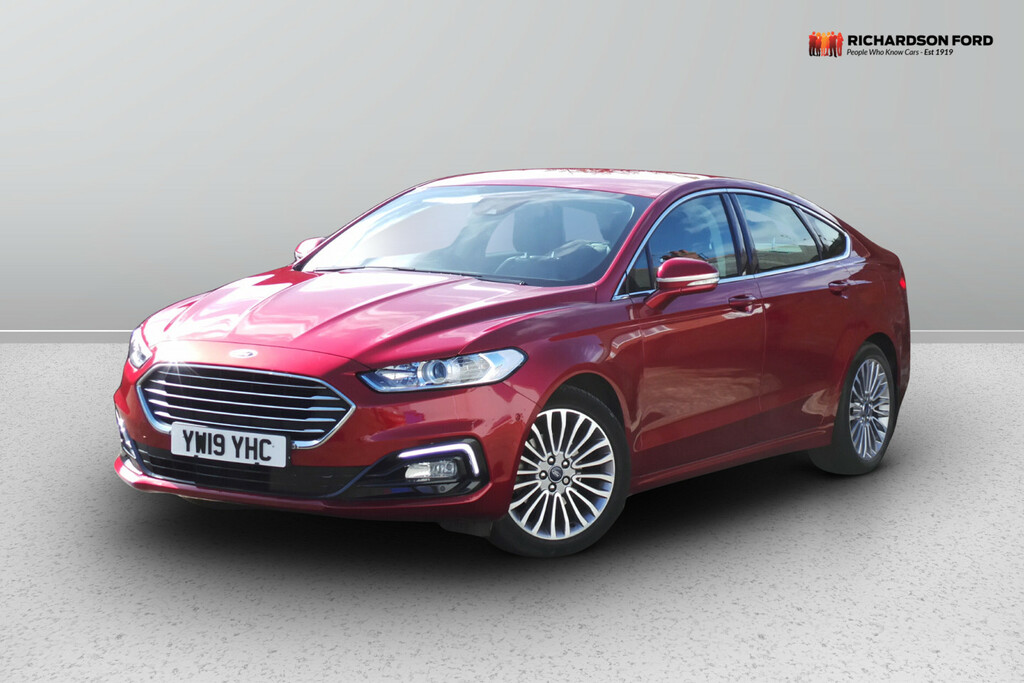 Ford Mondeo 1.5 Ecoboost 165 Titanium Edition Red #1
