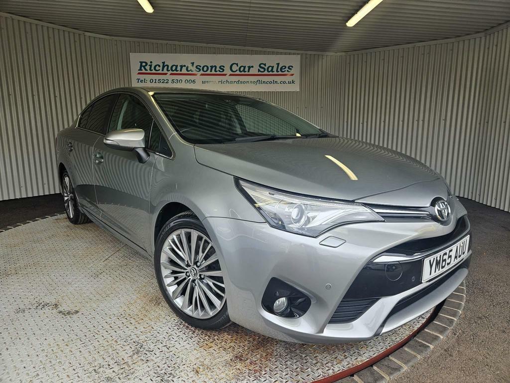 Toyota Avensis 2.0 D-4d Excel Euro 6 Ss Grey #1