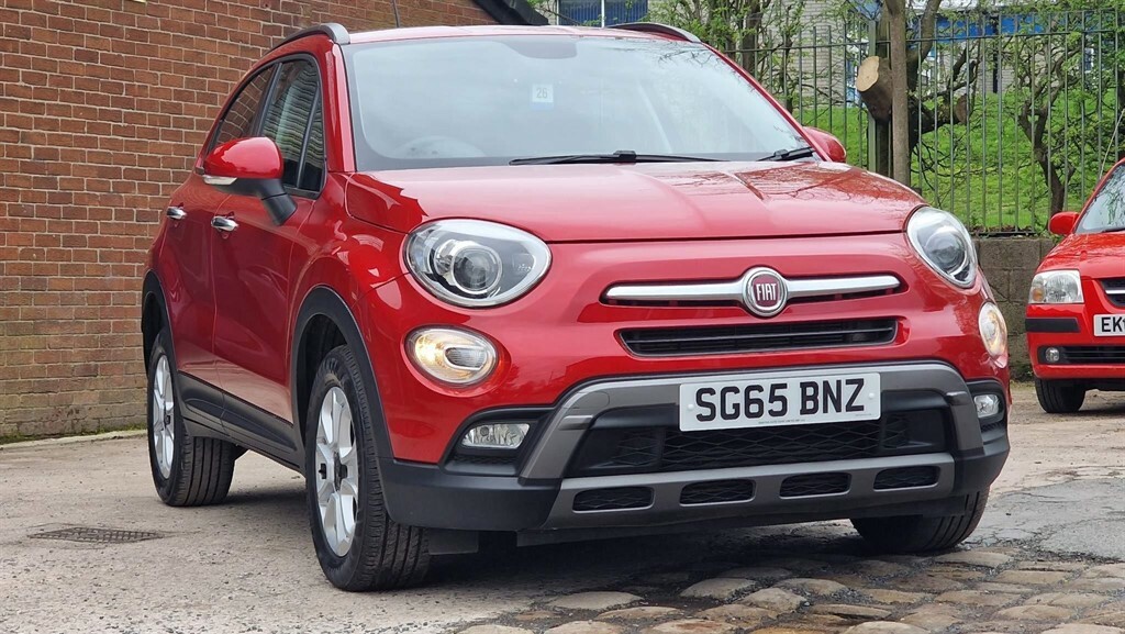 Compare Fiat 500X 2.0 Multijetii Cross Plus Opening Edition 4Wd SG65BNZ Red