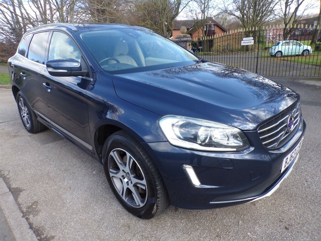 Compare Volvo XC60 2.4 D4 Se Lux Nav Awd Euro 5 Ss BJ63LSK Blue